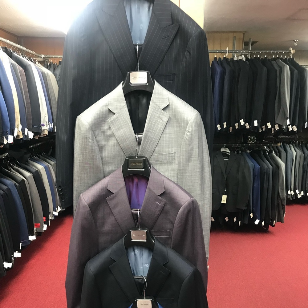 40R/34W Italian Designer Suits
